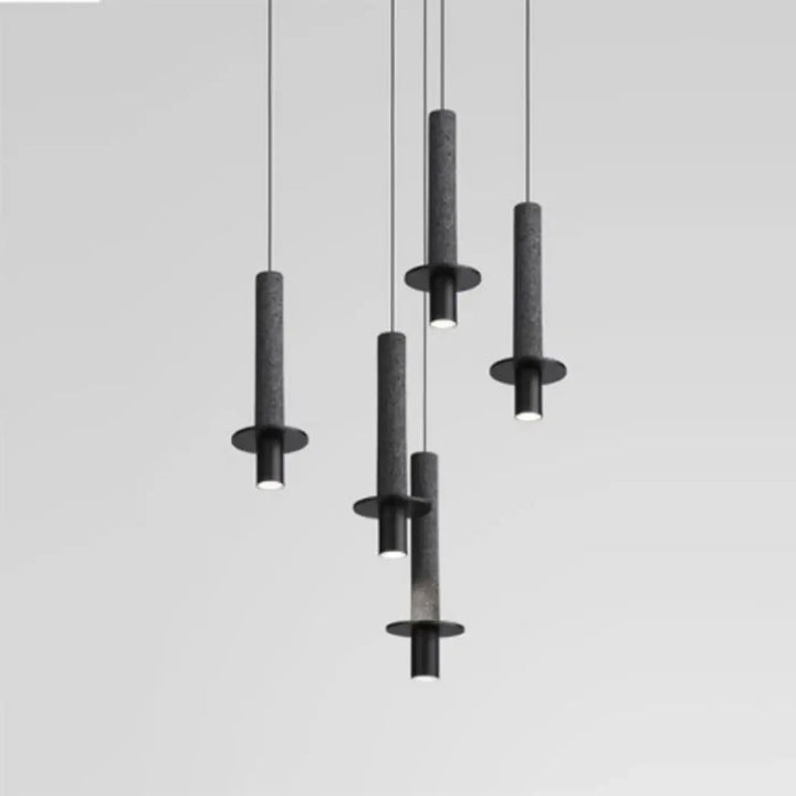 Suspension design minimaliste tube en pierre et laiton