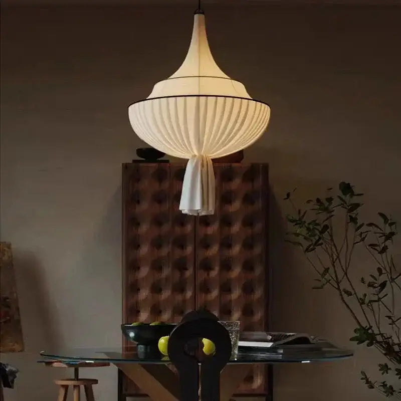 
Suspension design moderne tissu plissé forme élégante