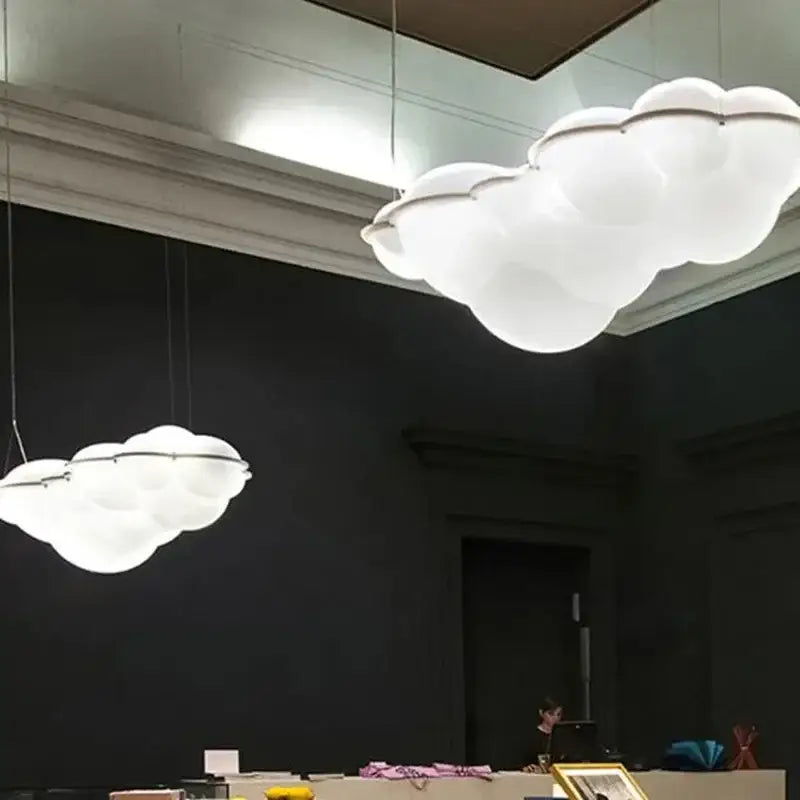 Suspension design en nuages LED blanc

