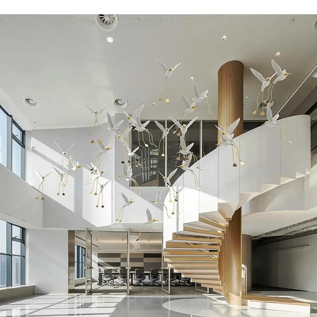 Suspension design oiseaux lumineux blanc et doré moderne