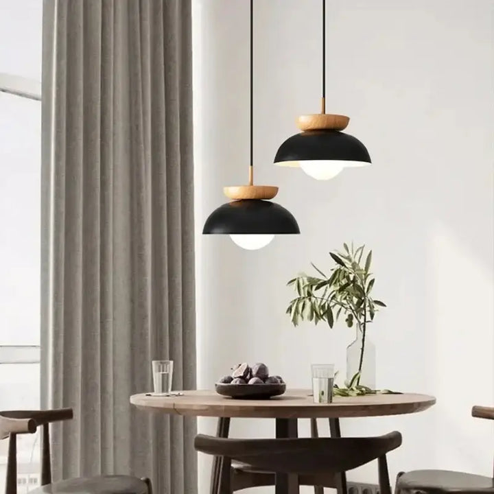 Suspension design scandinave avec détail bois