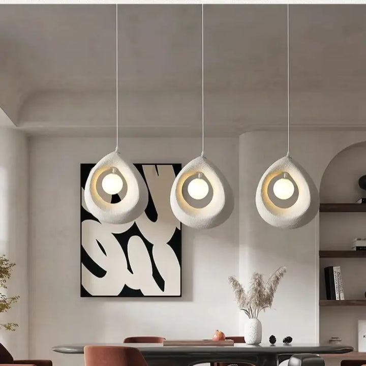 Suspension Design Sculpturale En Plâtre Forme Goutte Organique