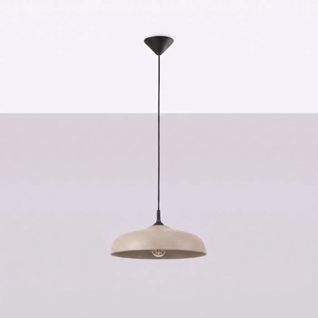Suspension Luminaire taupe éteinte, vue rapprochée