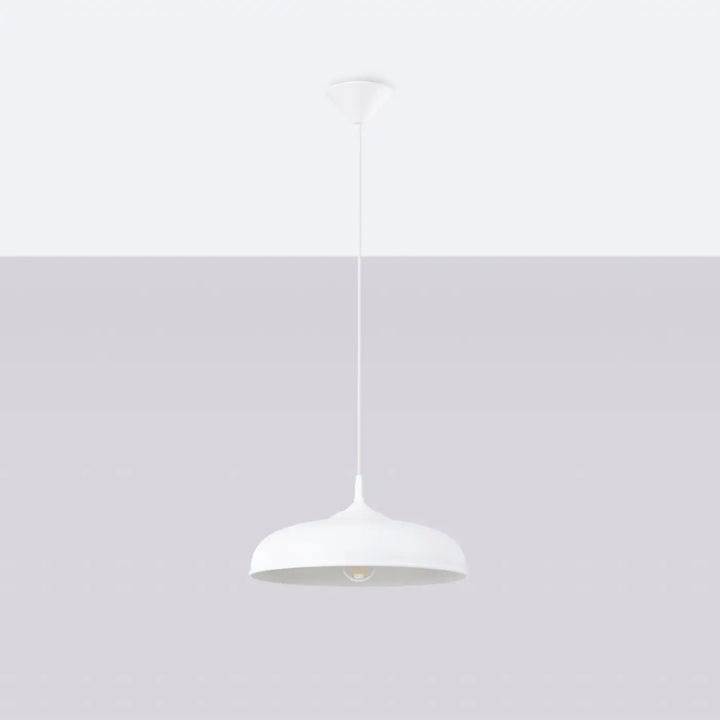 Suspension Luminaire blanc éteinte, vue rapprochée