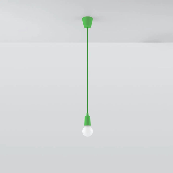 Suspension Luminaire vert éteinte, vue rapprochée