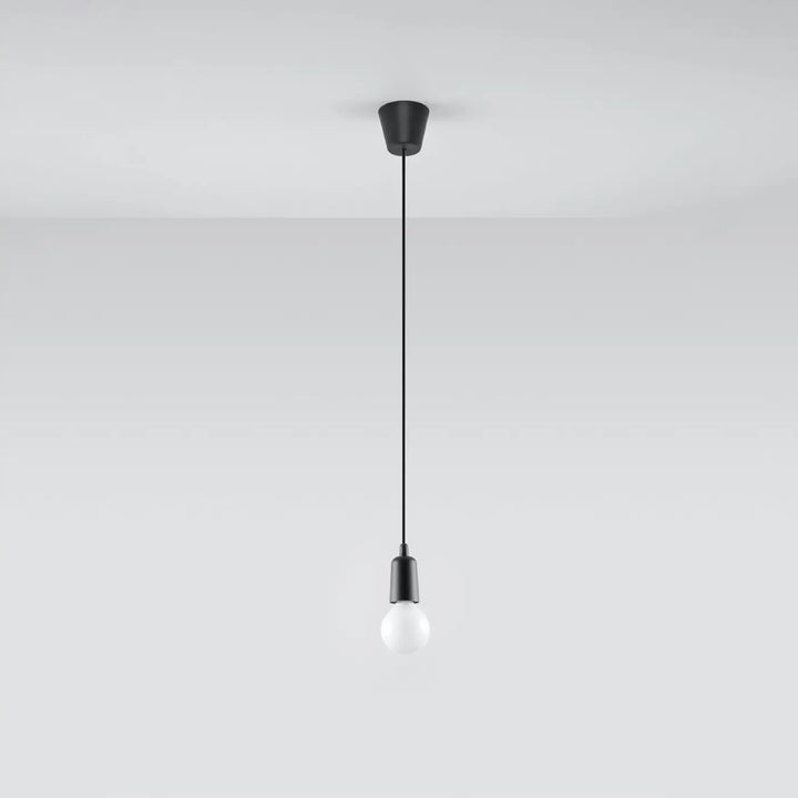 Suspension Luminaire noir éteinte, vue rapprochée