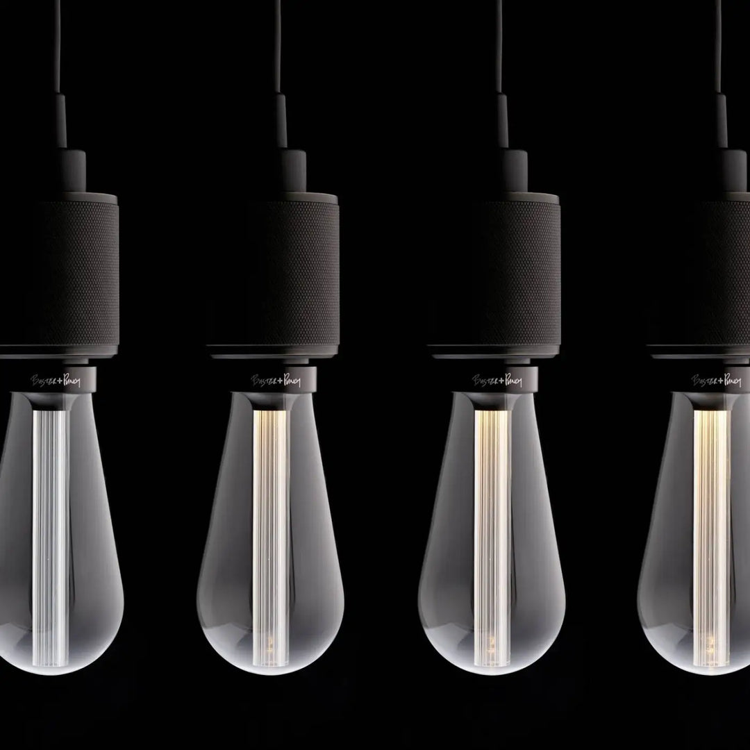 Suspension Heavy Metal à gravure quadrillée #couleur_noir