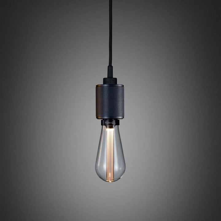 Suspension Heavy Metal à gravure quadrillée en bronze fumé #couleur_gris