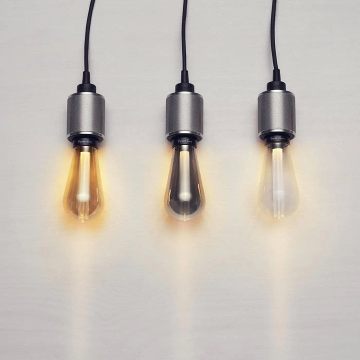 Suspension Heavy Metal à gravure quadrillée en acier #couleur_argent