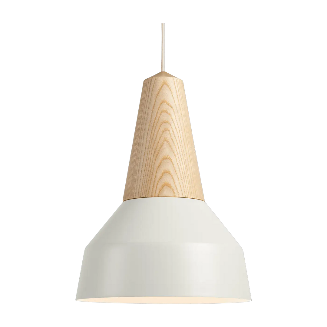 Suspension Eikon Basic en frêne avec abat-jour blanc #couleur_blanc