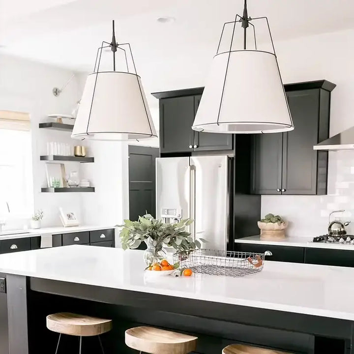 Suspension élégante en tissu pour salon ou chambre

