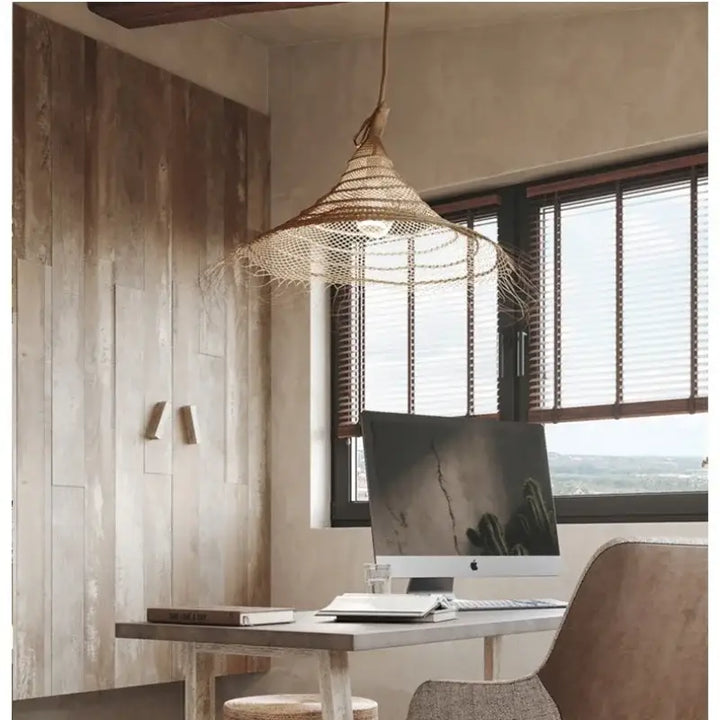 Suspension en fibres naturelles forme conique style bohème chic

