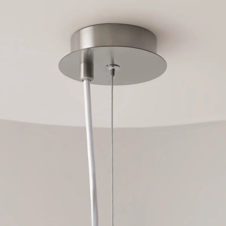 Suspension luminaire erich globe avec base circulaire en acier inoxydable brossé et câble blanc pour lumière douce art déco