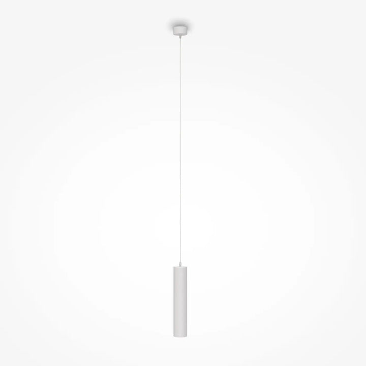 Suspension luminaire focus cylindre blanc minimaliste en tube fin au-dessus d’un îlot avec design moderne et épuré