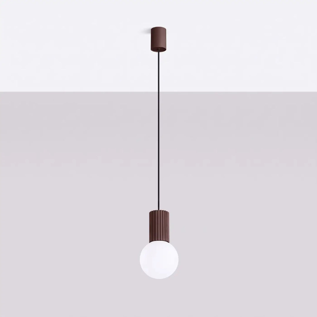 Suspension Luminaire marron éteinte, vue rapprochée