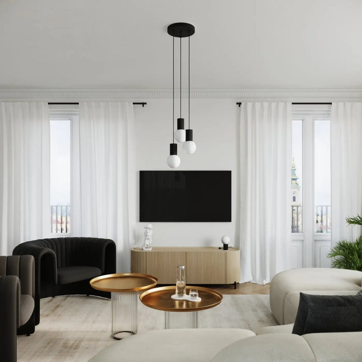 Suspension Luminaire noir dans un intérieur contemporain