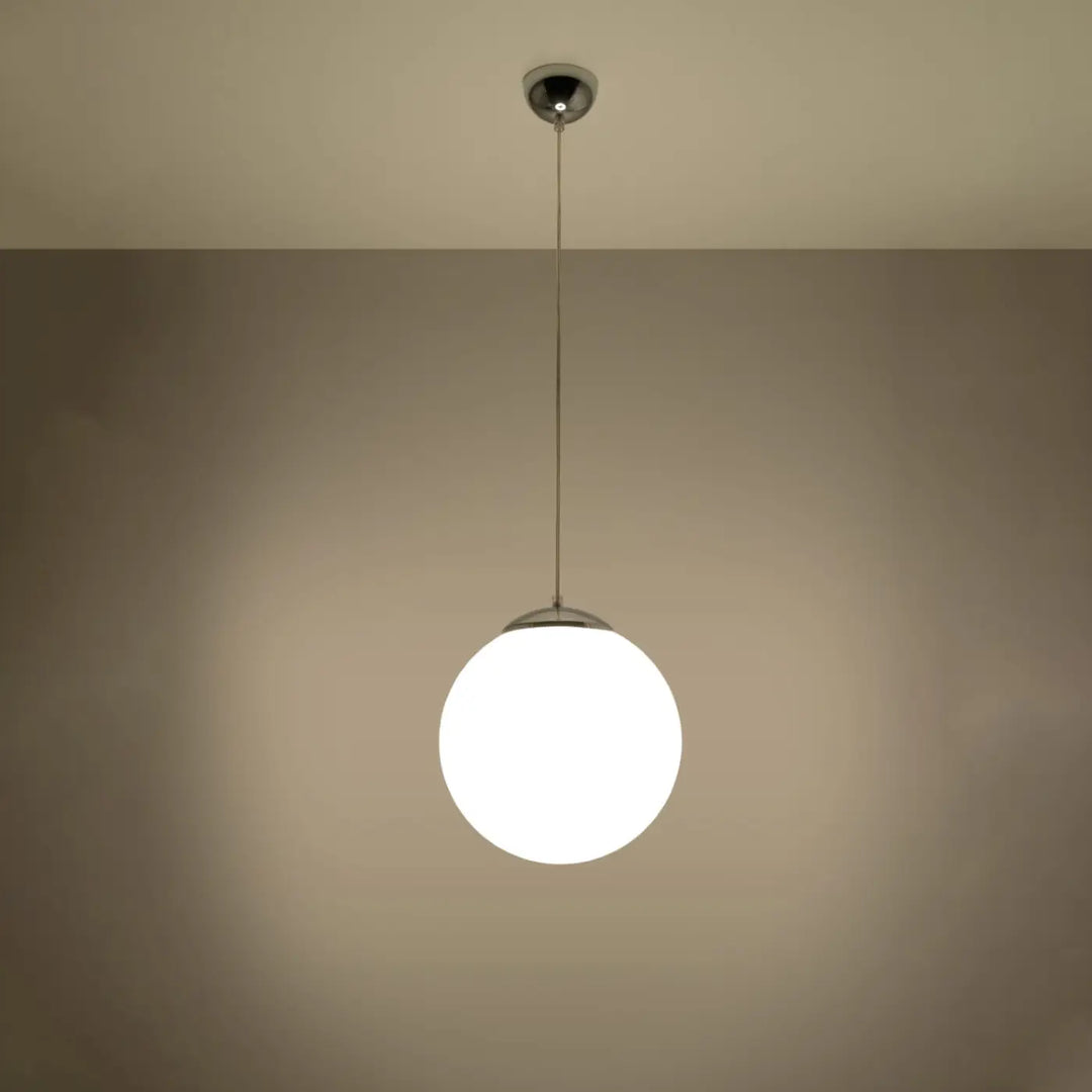 Suspension blanc/chromé allumée