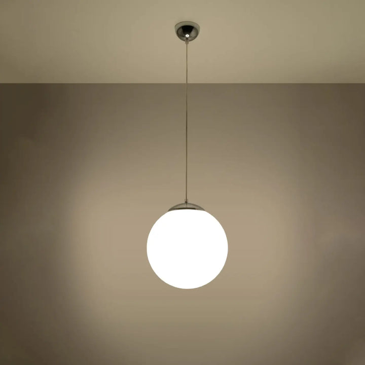 Suspension blanc/chromé allumée