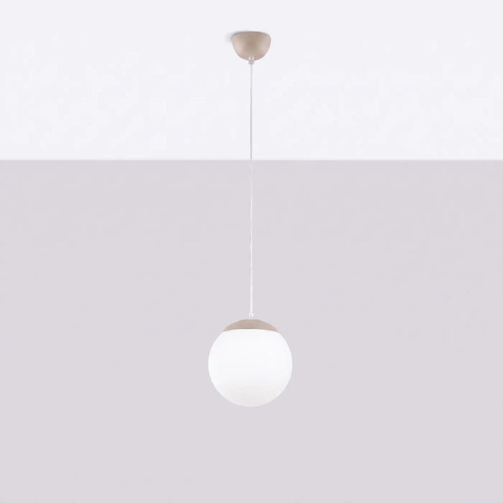 Suspension taupe éteinte