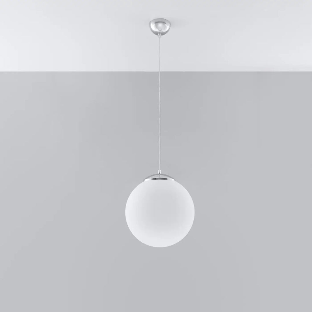 Suspension blanc/chromé éteinte