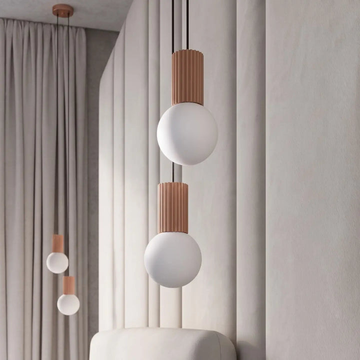 Suspension Luminaire moka allumée, vue rapprochée