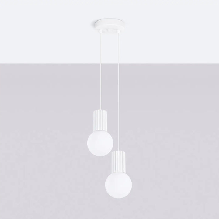 Suspension Luminaire blanc éteinte, vue rapprochée