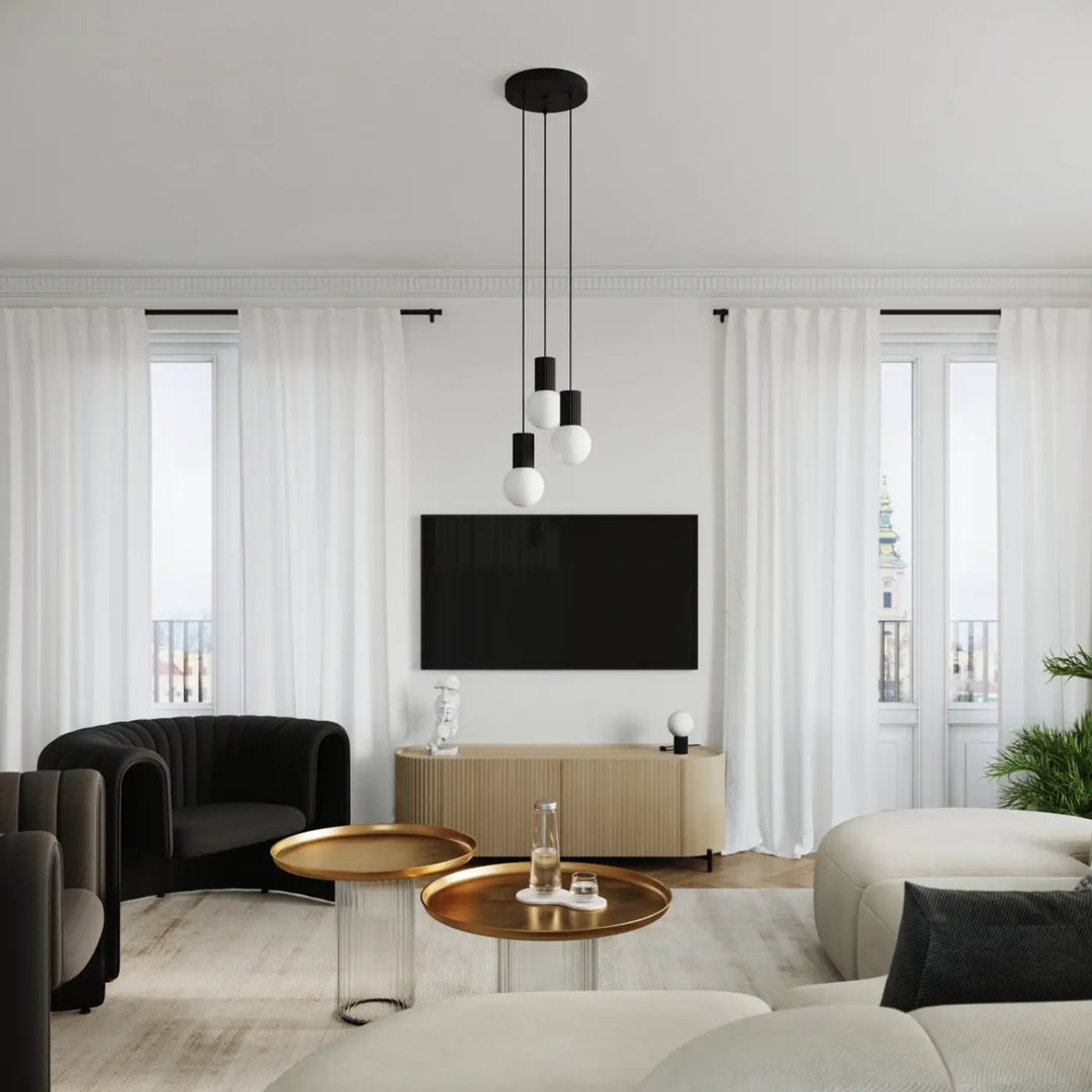 Suspension Luminaire noir dans un intérieur contemporain