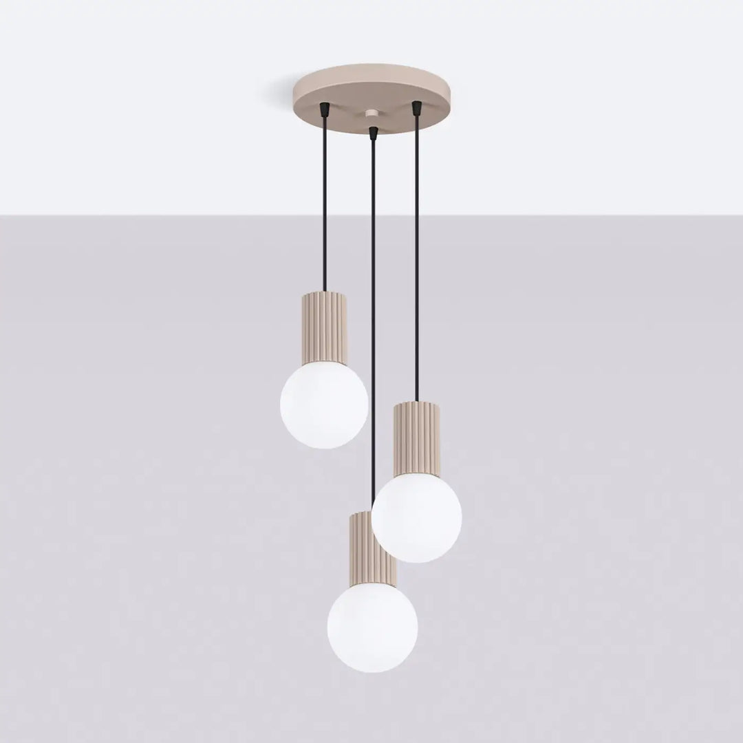 Suspension Luminaire taupe éteinte, vue rapprochée