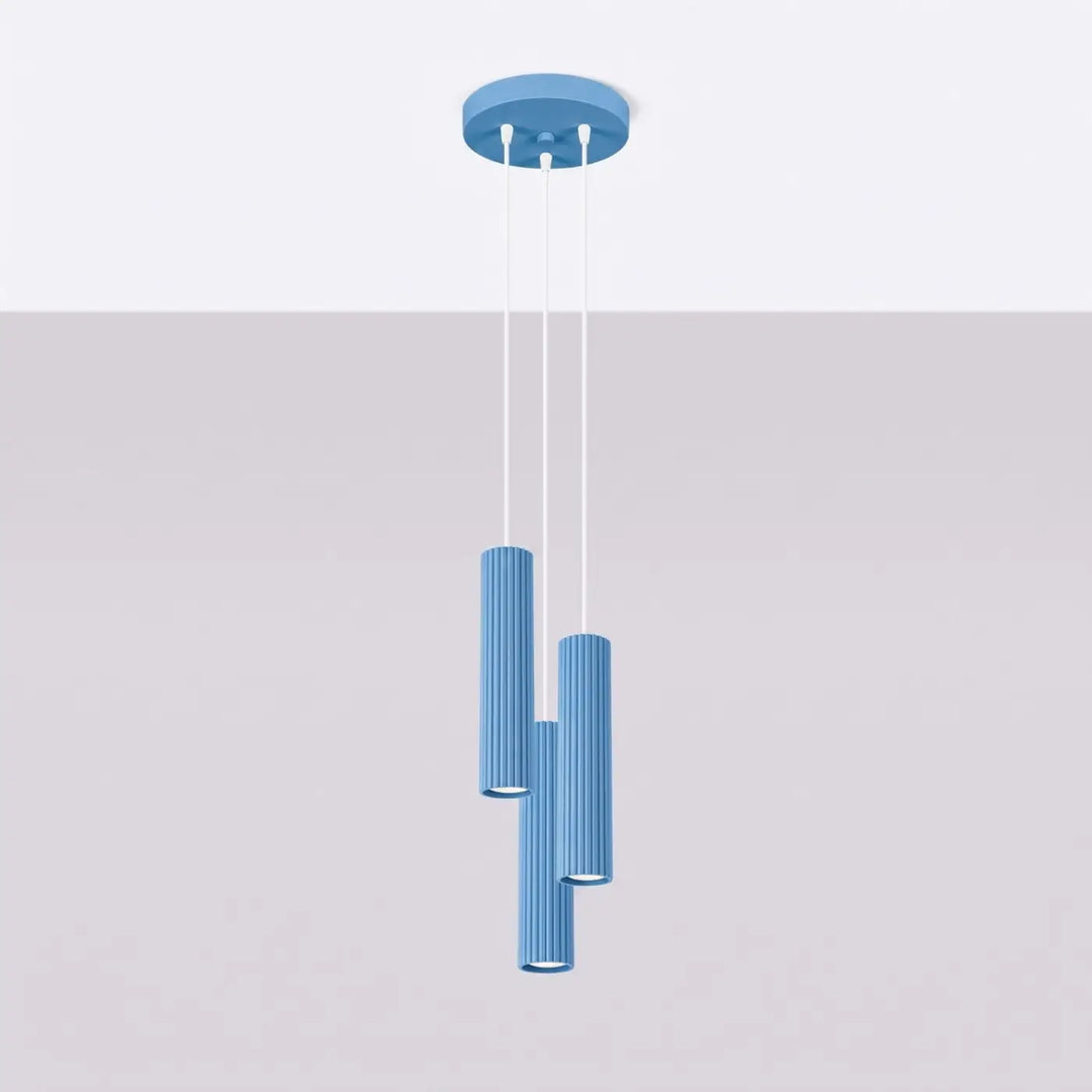 Suspension Luminaire bleu clair éteinte, vue rapprochée