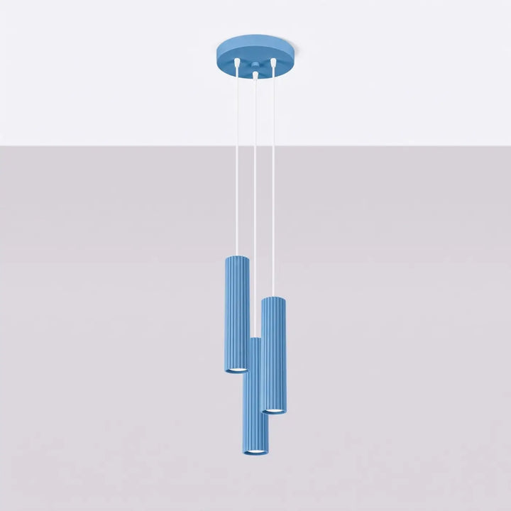 Suspension Luminaire bleu clair éteinte, vue rapprochée