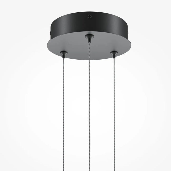 Suspension halo arc lumineux en acier doré avec finition mate noire et trois câbles torsadés argentés pour plafond