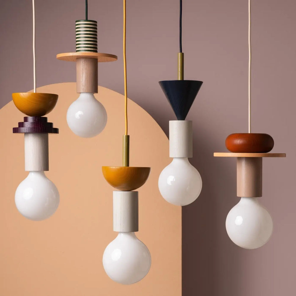 Suspension Junit Dia de Schneid Studio en bois tourné