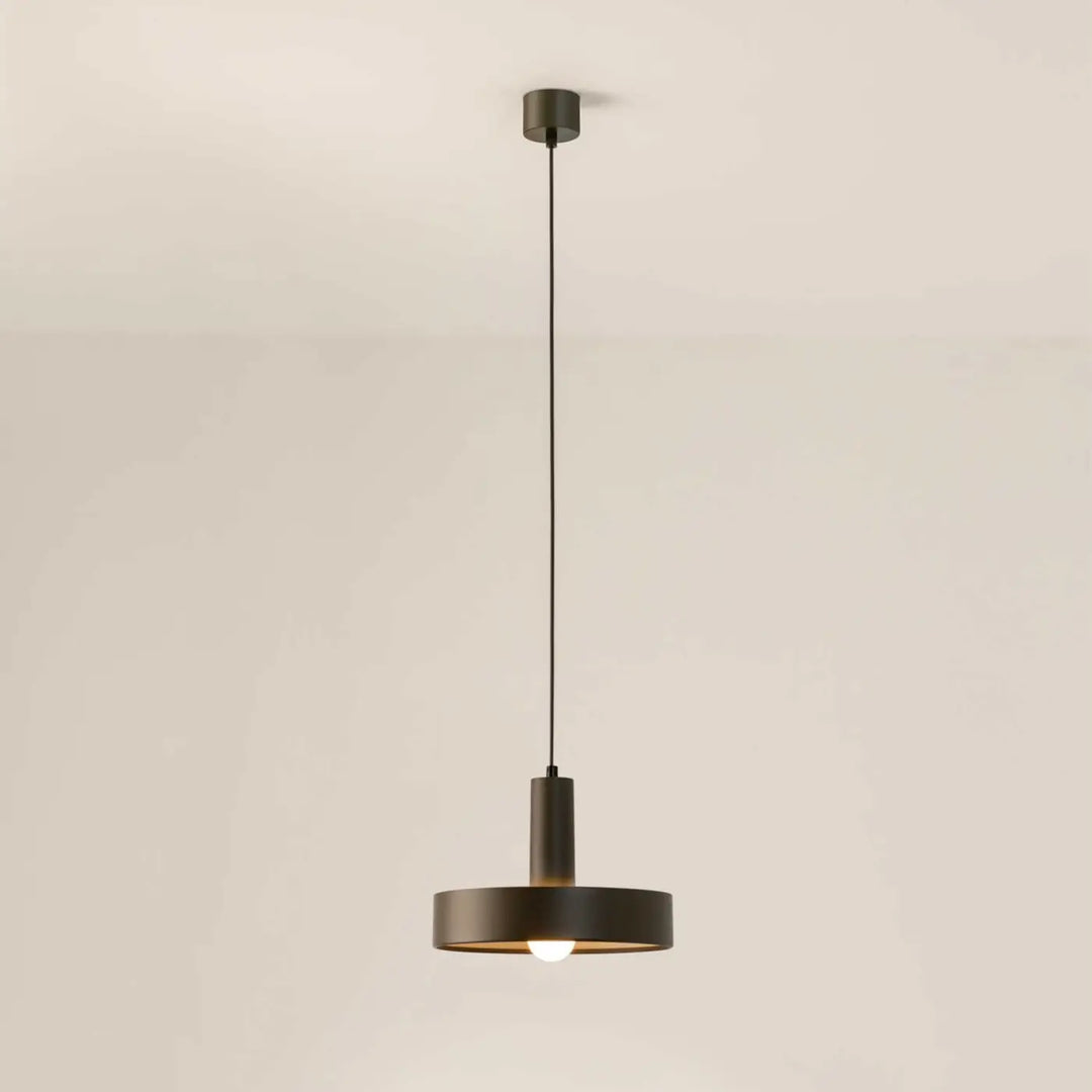 Vue de la suspension Keops en aluminium gris brun #couleur_gris