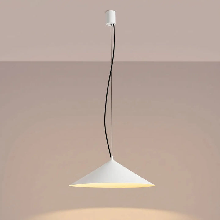 Suspension FINT blanc allumée, lumière vers le bas
