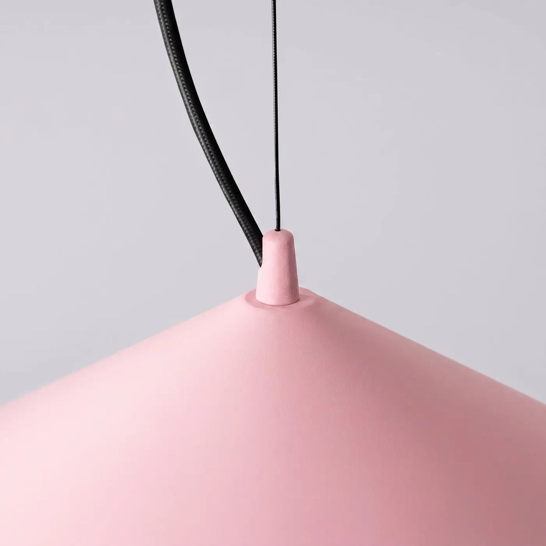 Suspension FINT rose détail de la fixation de l'abat-jour