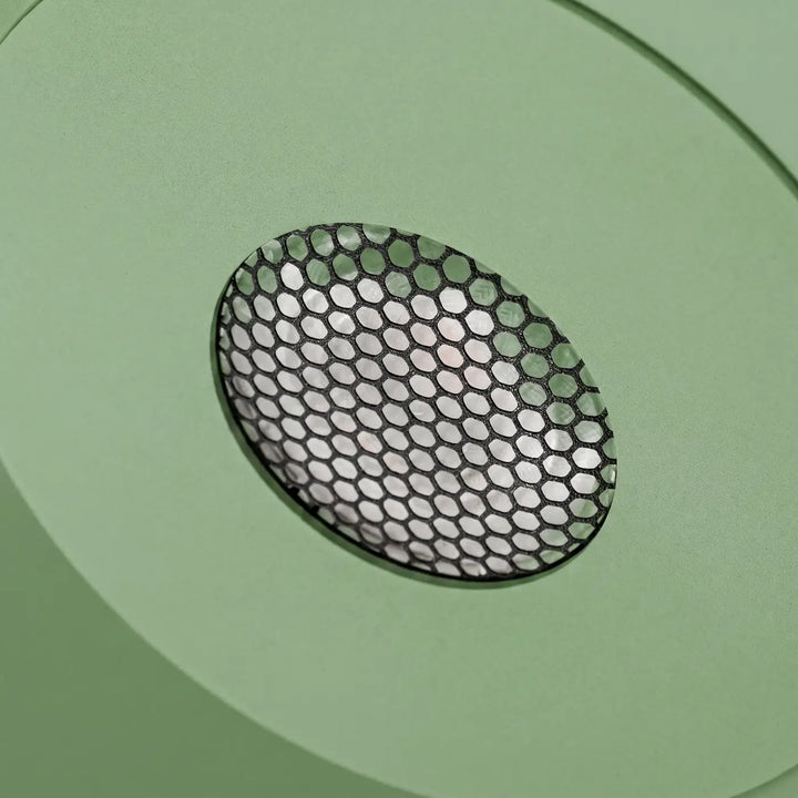 Suspension FINT sauge détail de la grille anti-éblouissement