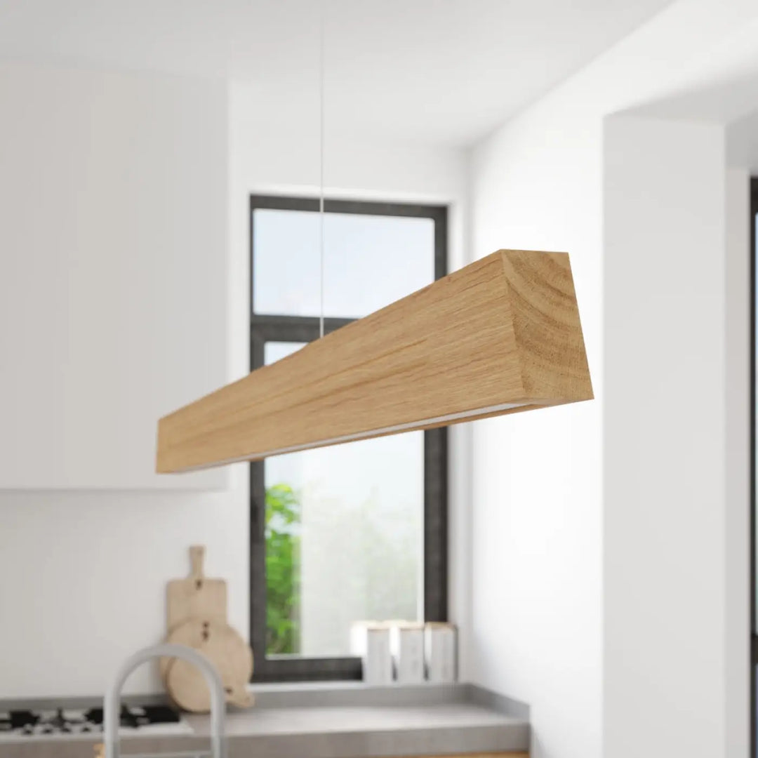 Suspension SKOG chêne vue rapprochée dans un intérieur