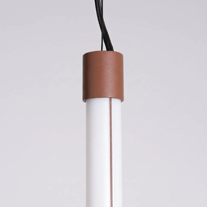 Suspension tube TRANG moka détail de l'embout