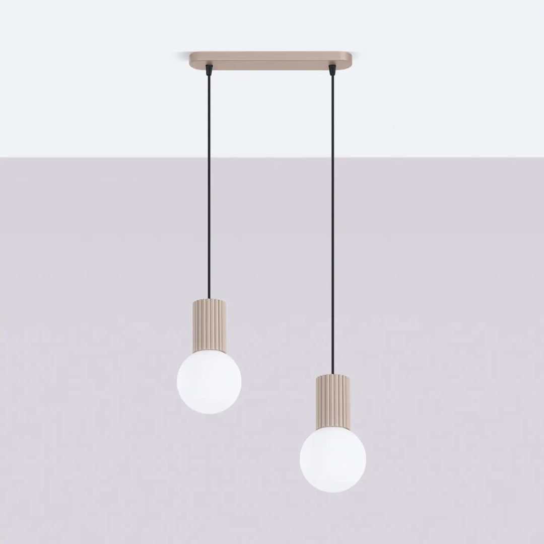 Suspension Luminaire taupe éteinte, vue rapprochée