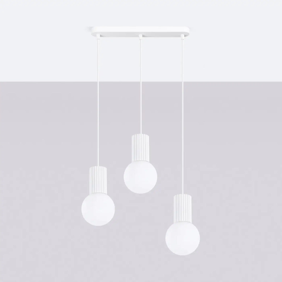 Suspension Luminaire blanc éteinte, vue rapprochée