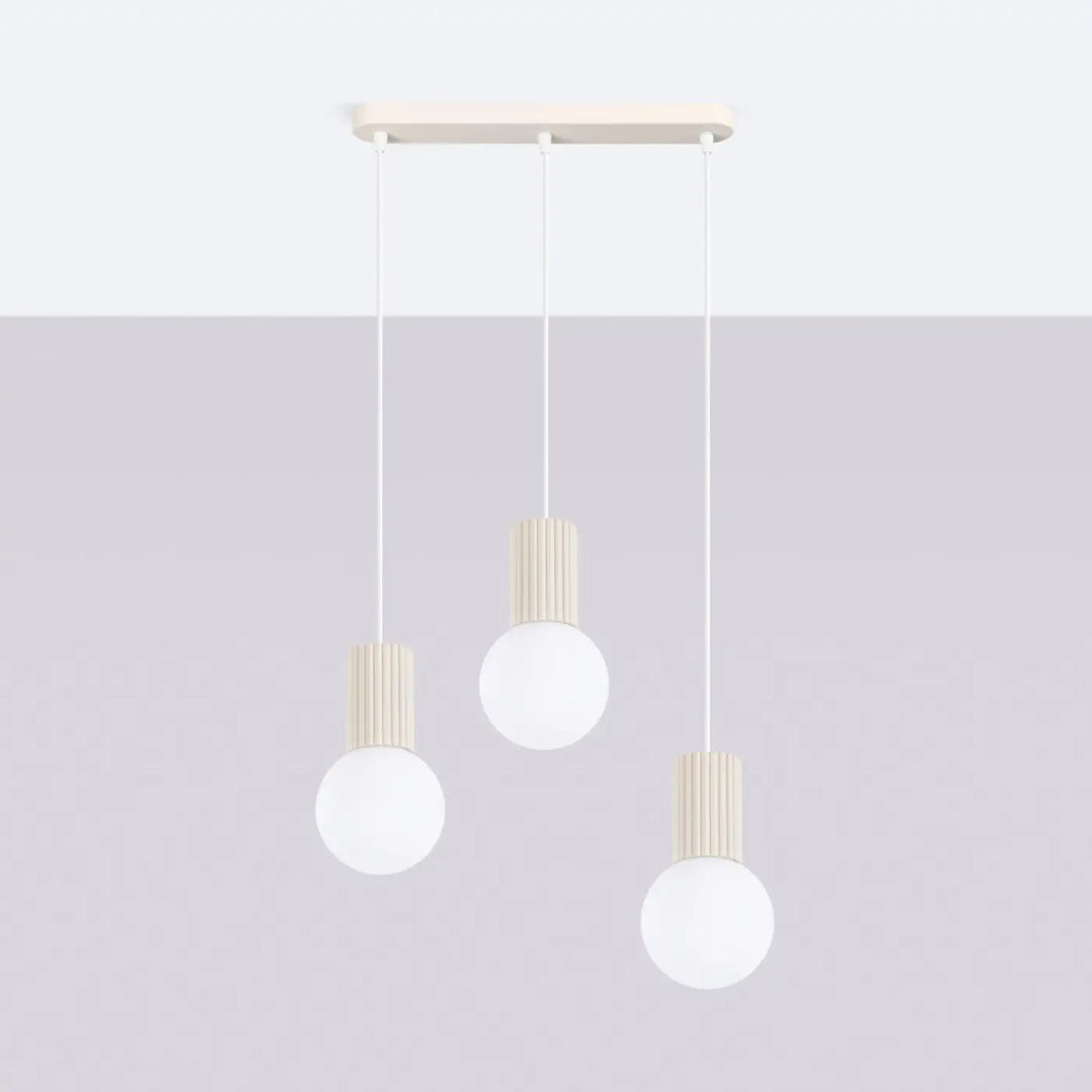 Suspension Halo beige en ligne à globes opalins, éteinte
