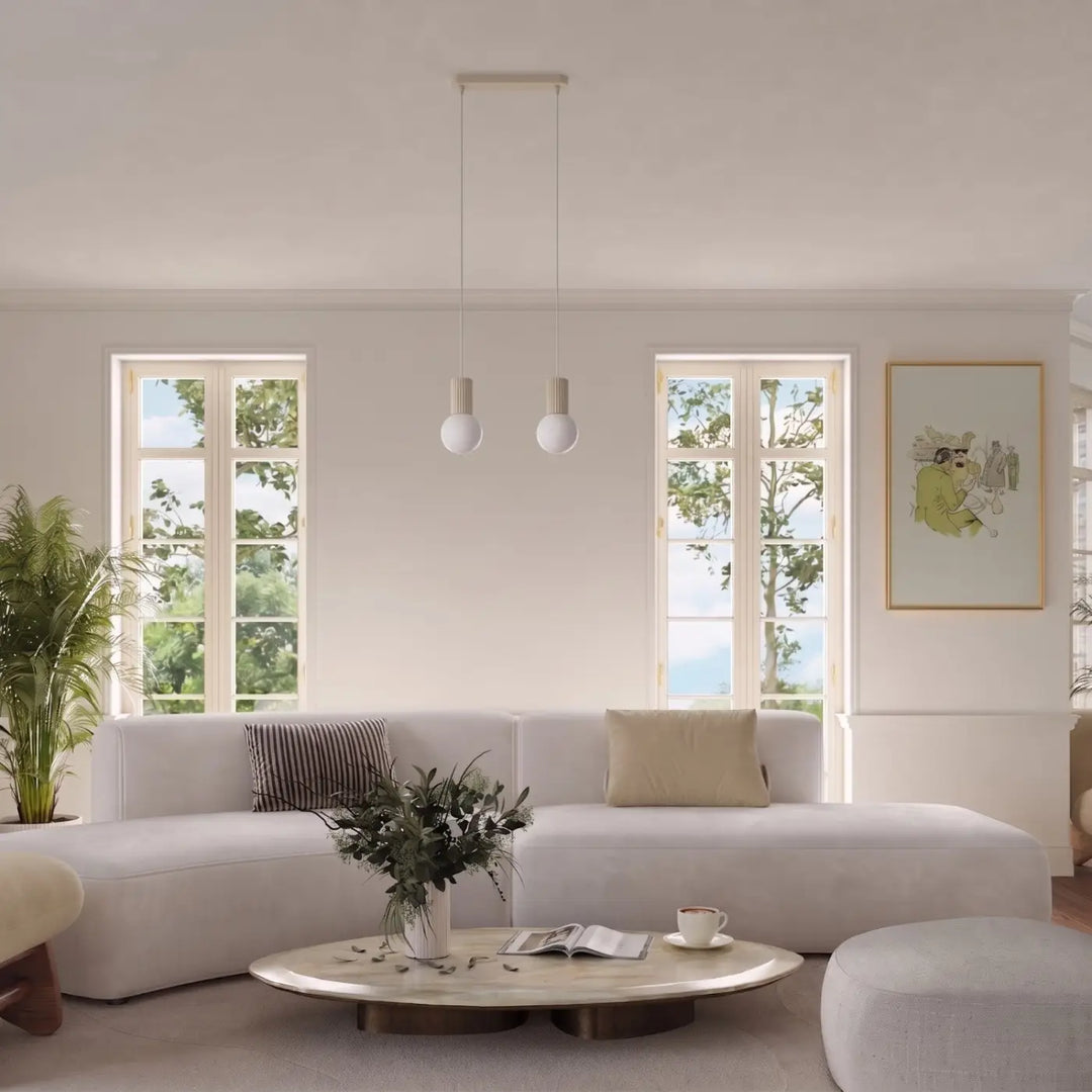 Suspension Luminaire beige dans un intérieur contemporain