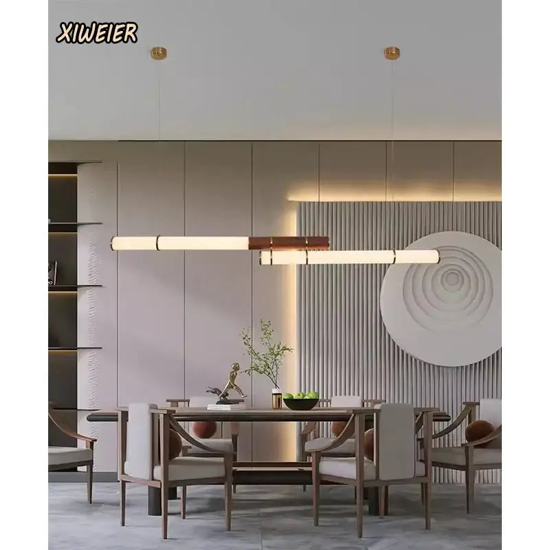 Suspension Luminaire au design rectiligne minimaliste