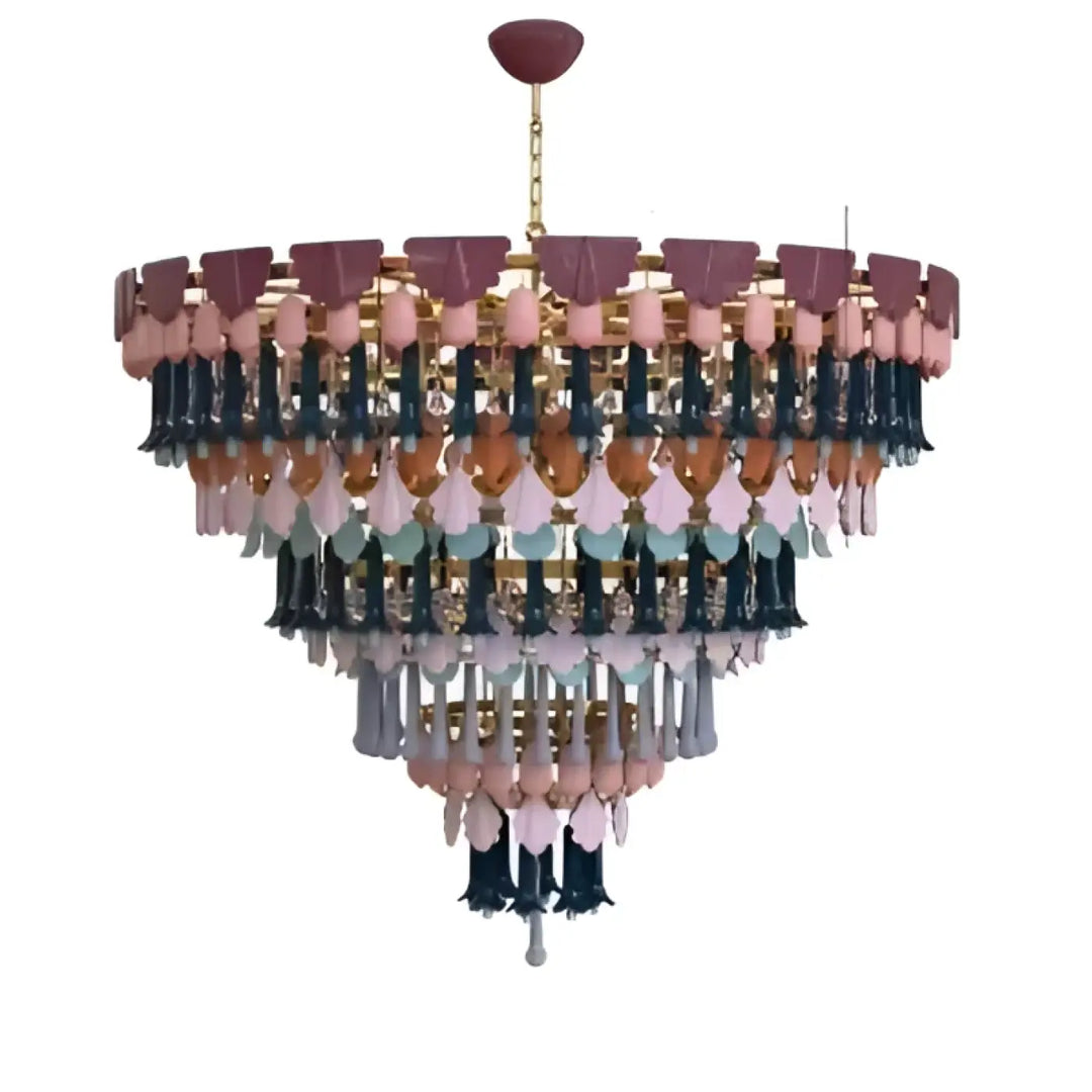 Suspension luminaire modora avec pampilles colorées en verre pastel et tons profonds, accents métalliques l’esprit couture