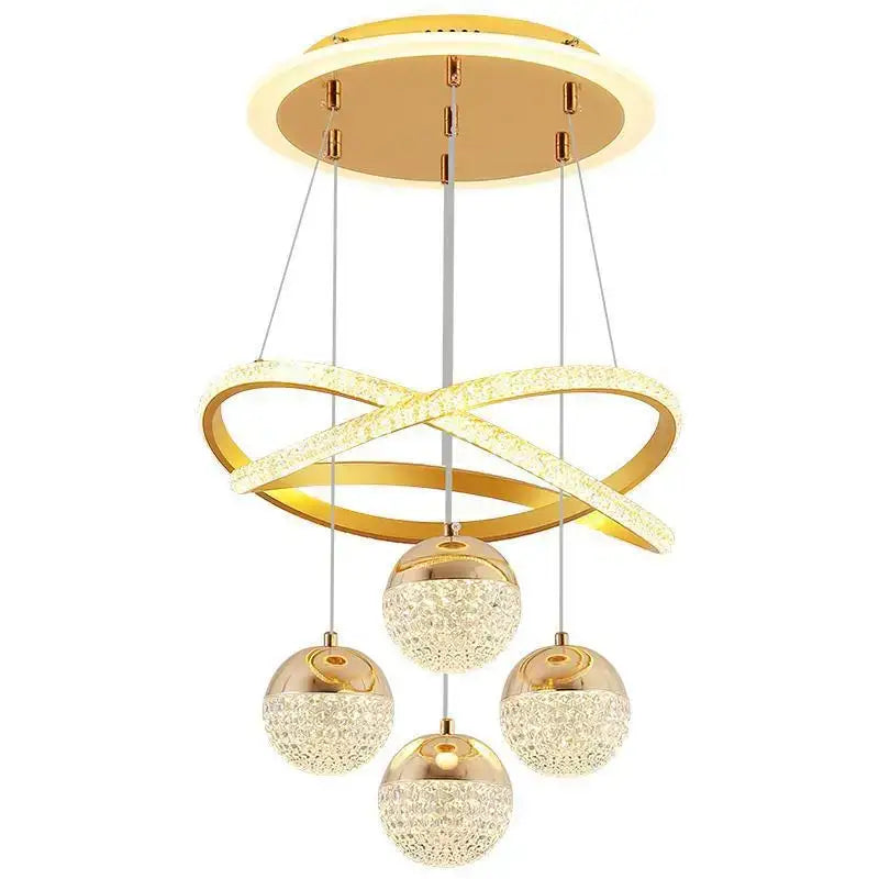 Suspension luminaire avec anneaux entrelacés


