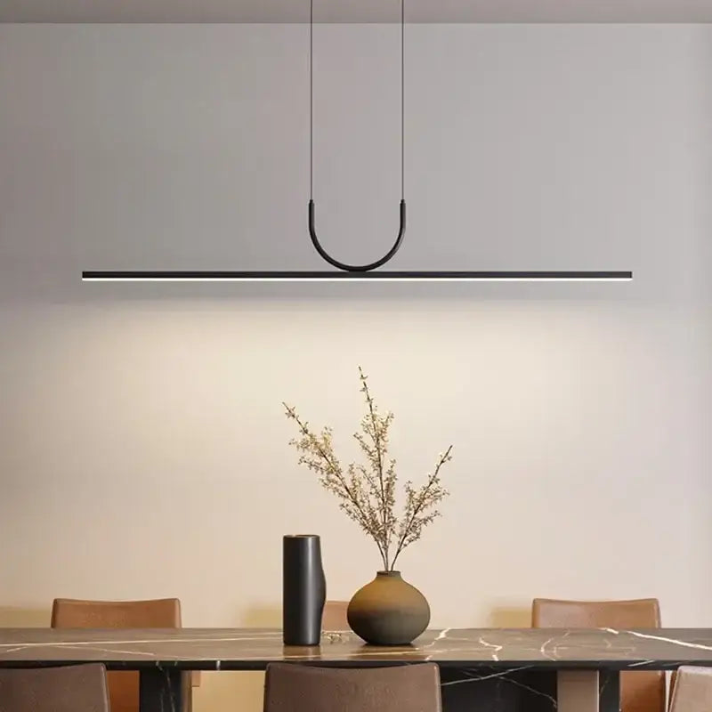 Suspension Luminaire Avec Une Barre LED Horizontale Design Élégant