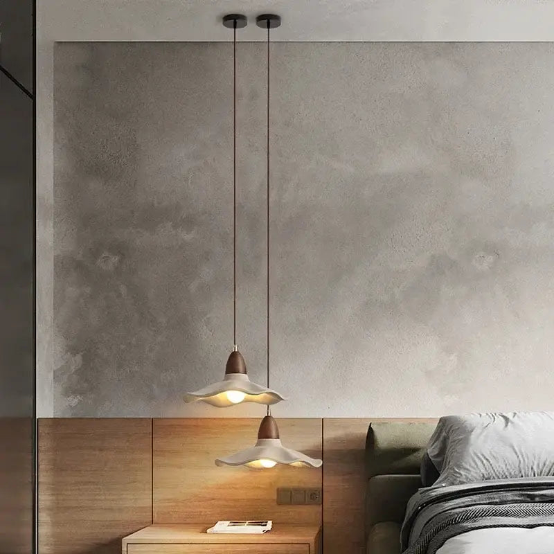 Suspension luminaire blanche avec abat jour plat pour cuisine

