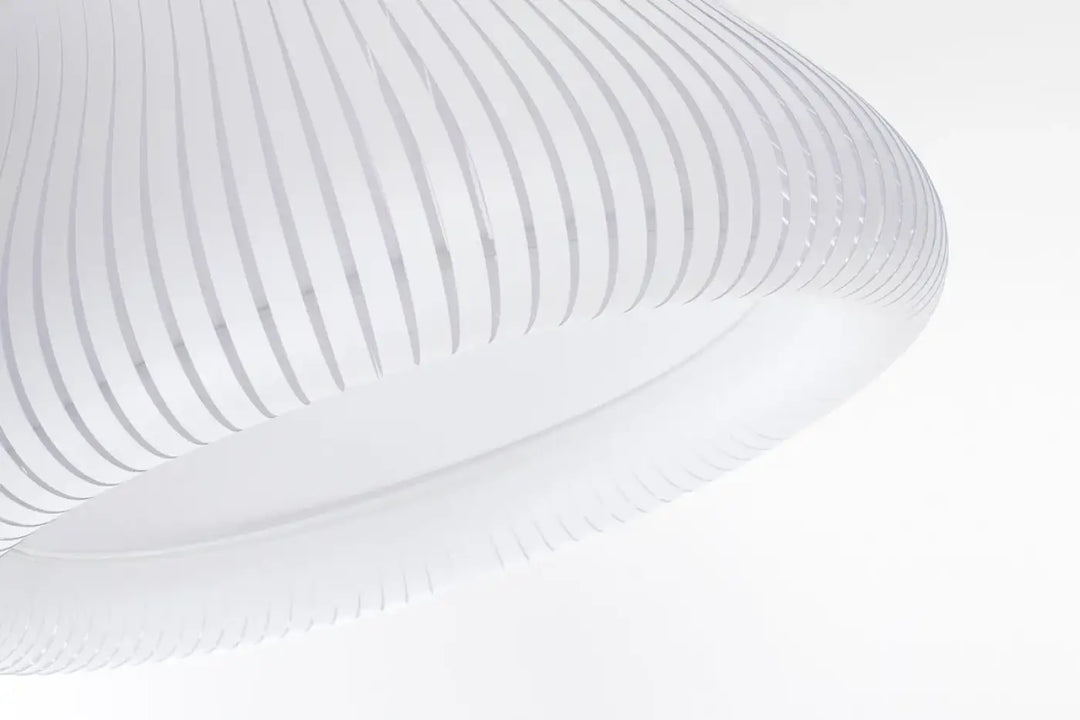 Suspension luminaire oblo blanc avec abat-jour en plastique blanc côtelé au design moderne incurvé pour éclairage