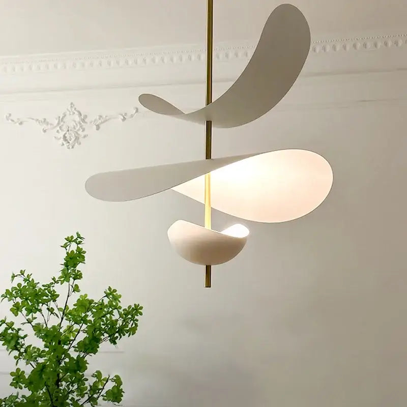 Suspension luminaire blanche design contemporain élégante