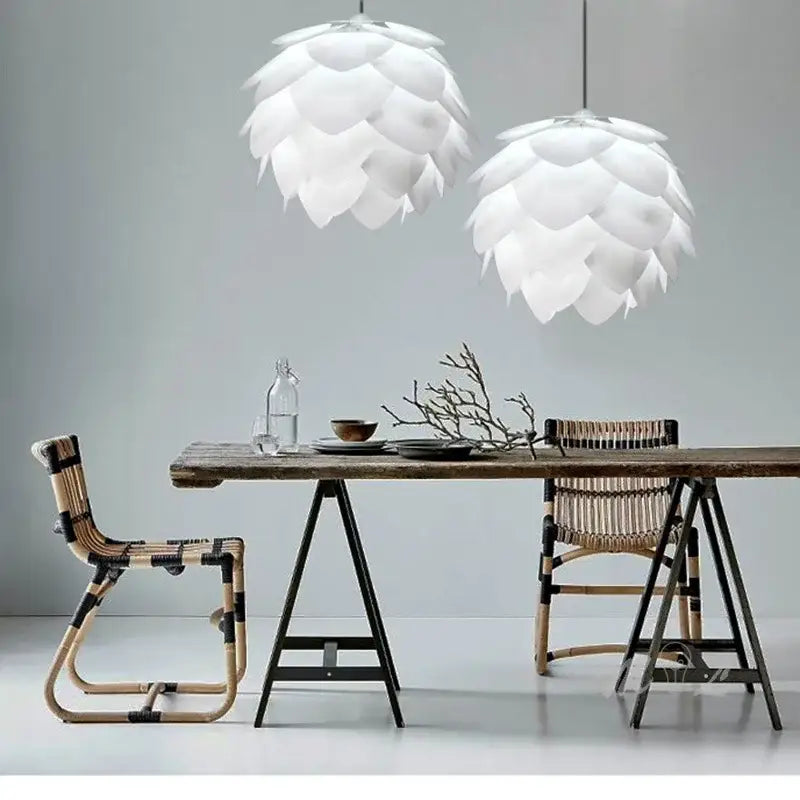 Suspension Luminaire Blanche En Forme D’Artichaud Design Élégant